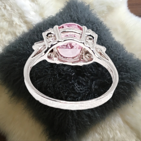 .Pink Sapphire Sterling Silver Ring with 3 CZ Stones on Each Side - Picture 4 of 6